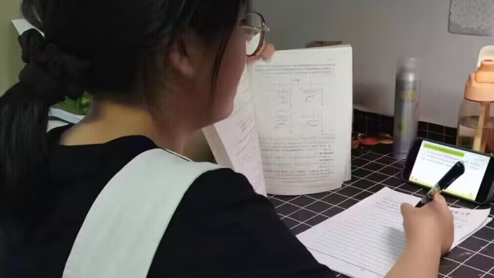 3政治理论学习.jpg