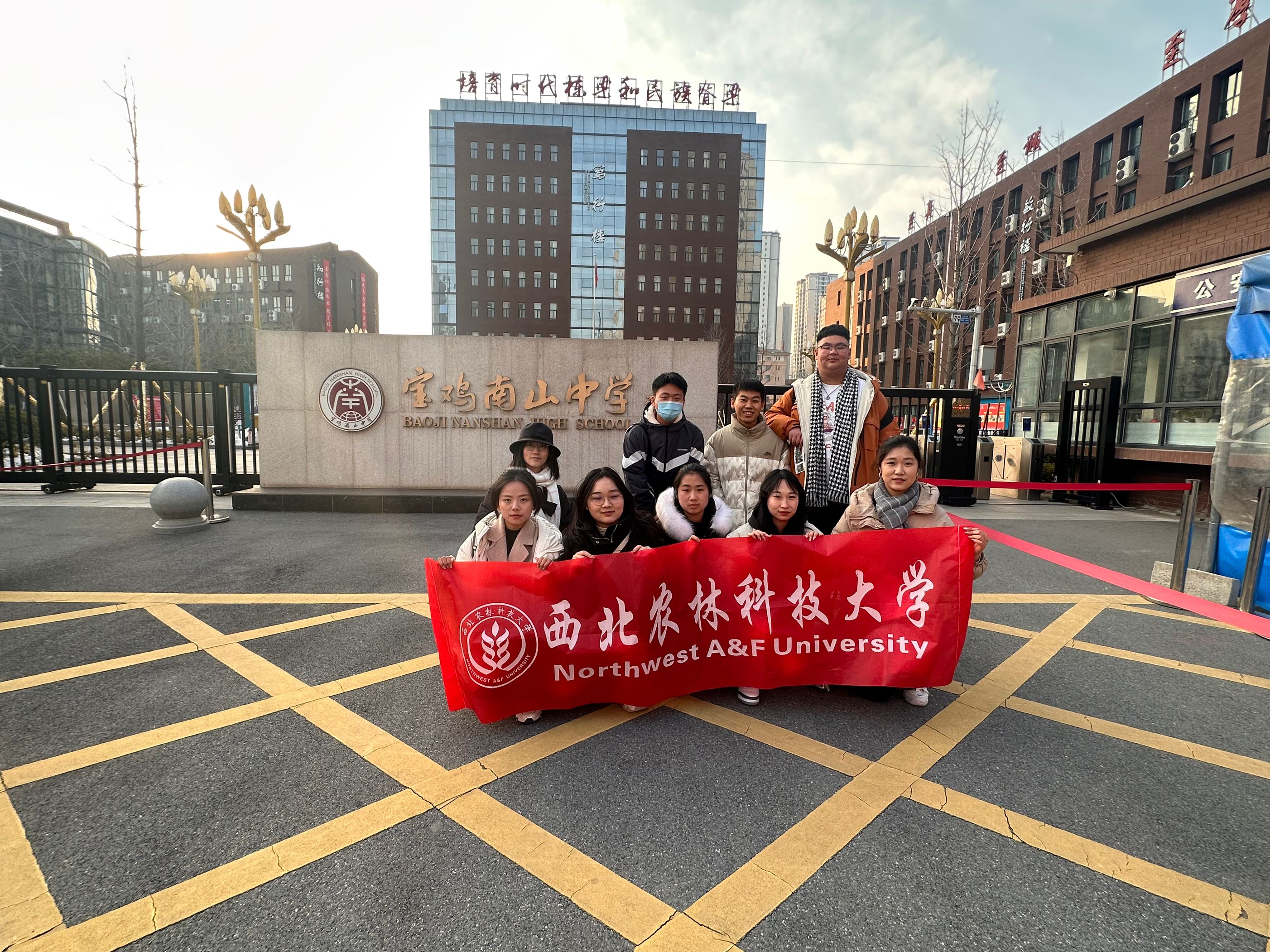 队伍合影.jpg