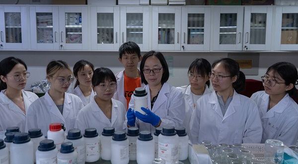寇莉萍老师照片1.jpg