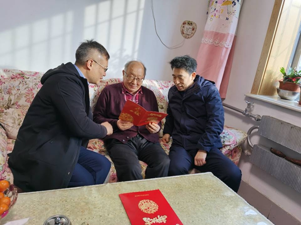 高昆亮.jpg