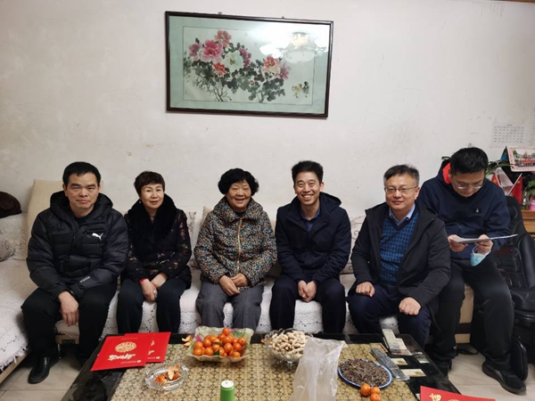 桑玉梅.jpg