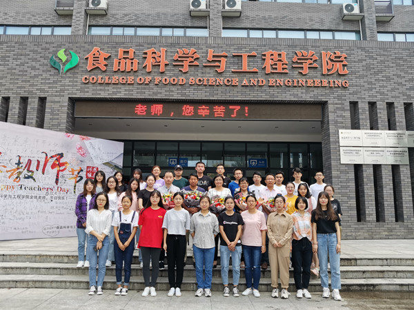 806d87f95a8449e99ef09640240ba12e.jpg 11_副本.jpg