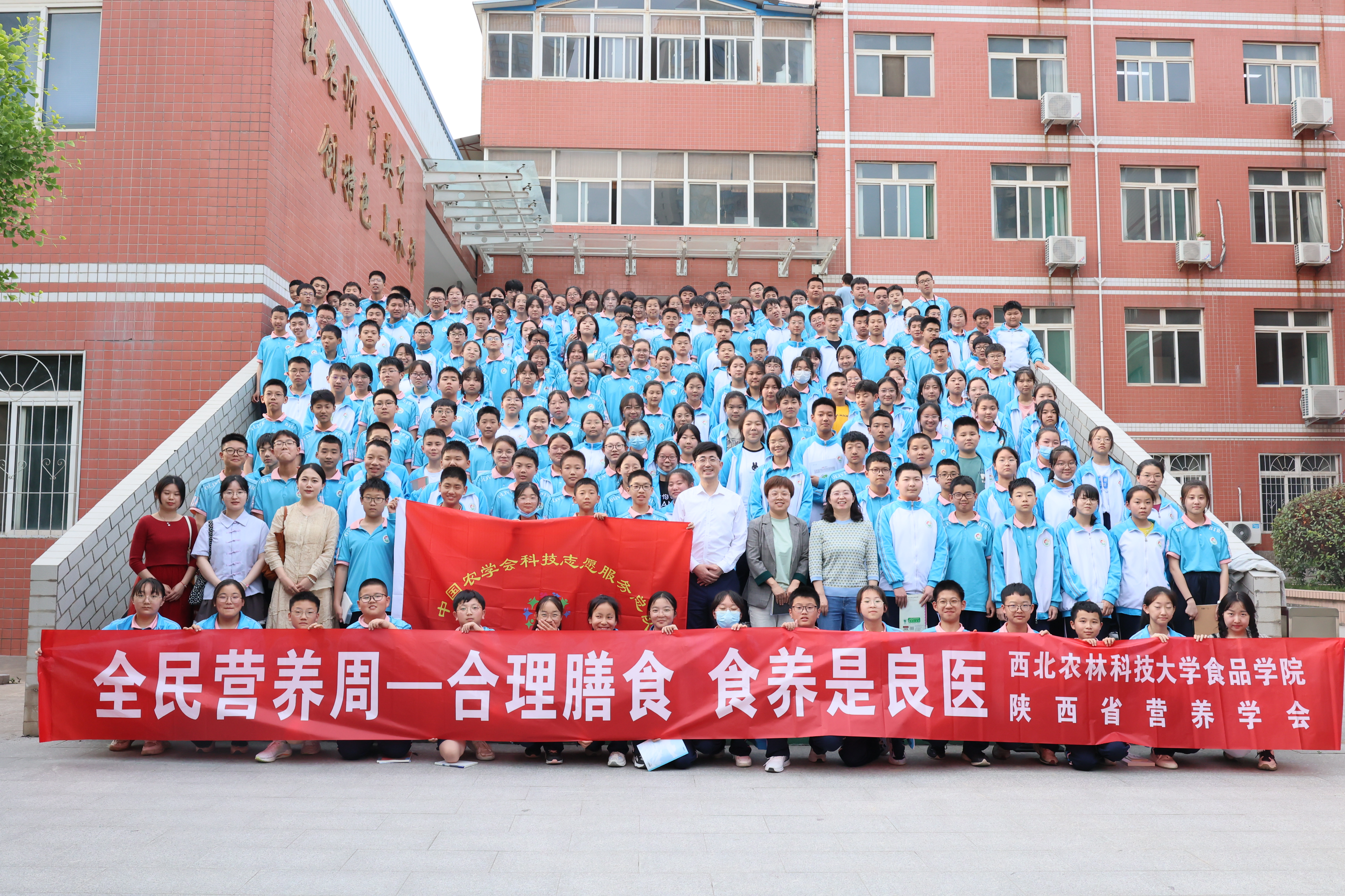 0cfff830a2db484a99290b2ee8eb1c54.jpg 0cfff830a2db484a99290b2ee8eb1c54.jpg